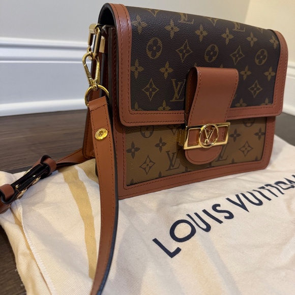 Louis Vuitton Handbags - Louis Vuitton Reverse Monogram Dauphine MM shoulder bag